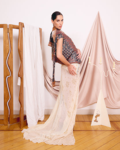 LAYL BACKLESS TOP